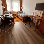 Linden Hotel 3*
