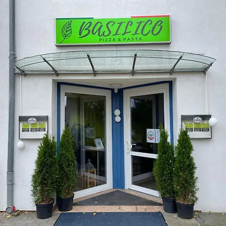 Hotel Gaestehaus Linden 3*