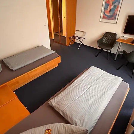 Gaestehaus Linden Hotel